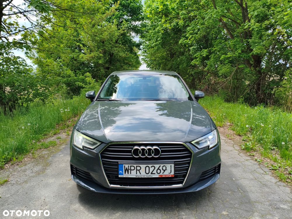 Audi A3 Sportback 35 TFSI S tronic - 5