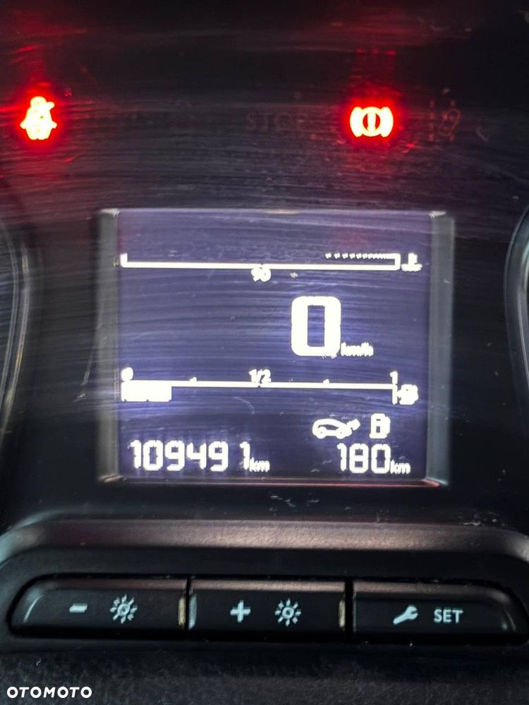 Toyota ProAce D-4D Medium 2,6t Active (bryg.) - 12