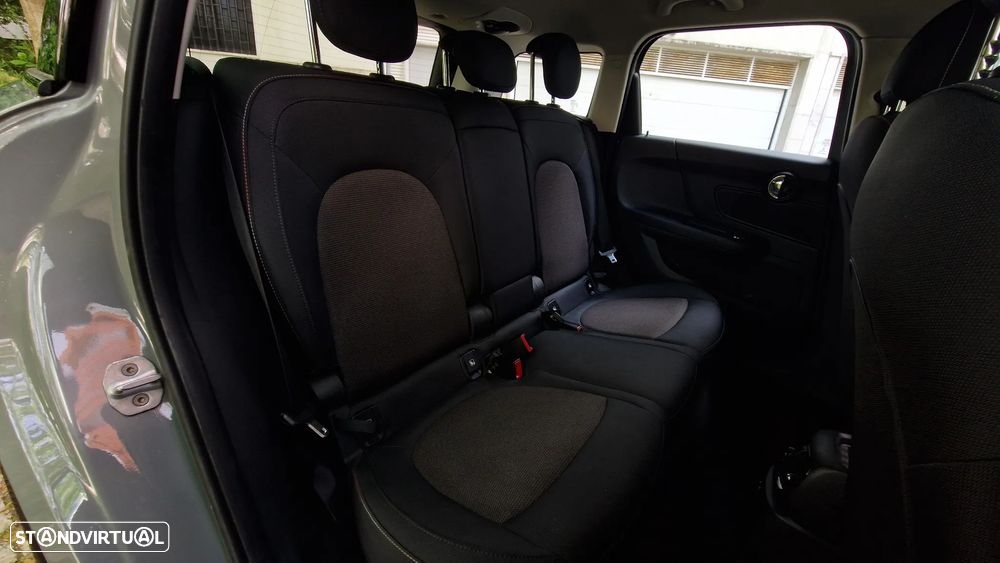 MINI Countryman Cooper Essential - 5