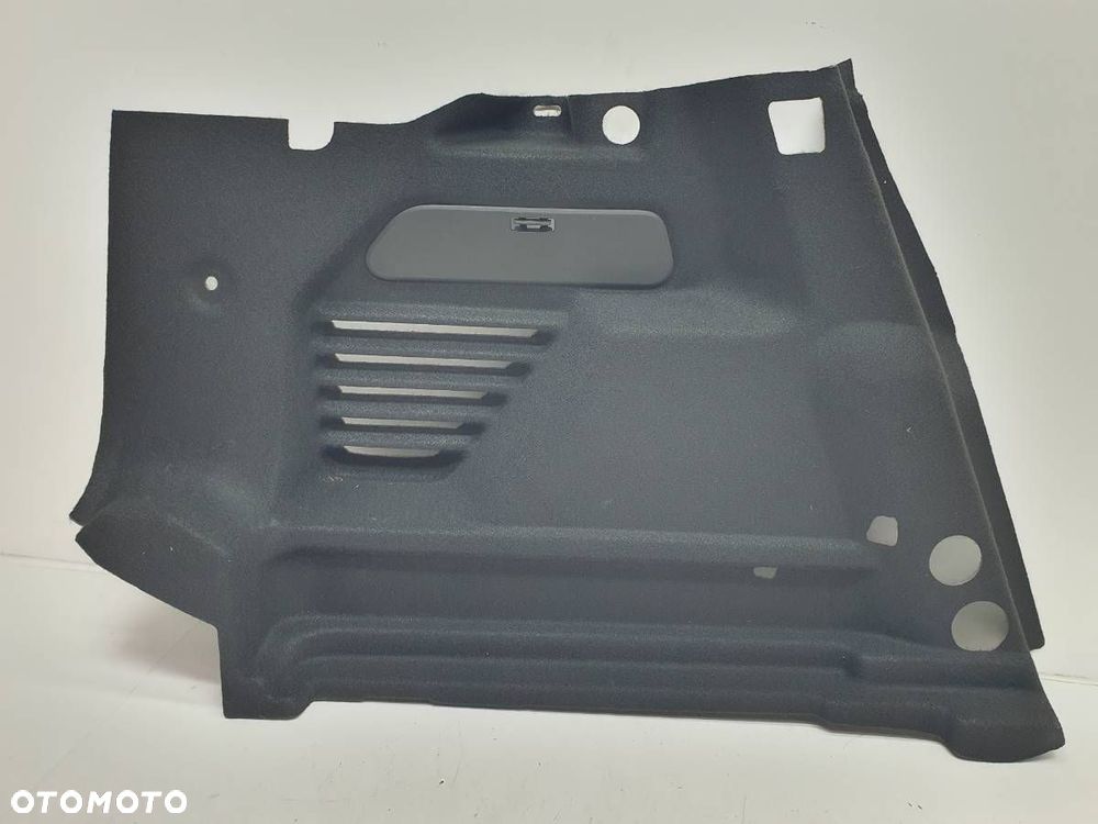 BOCZEK BAGAŻNIKA LEWY TYŁ JEEP AVENGER 7357698710