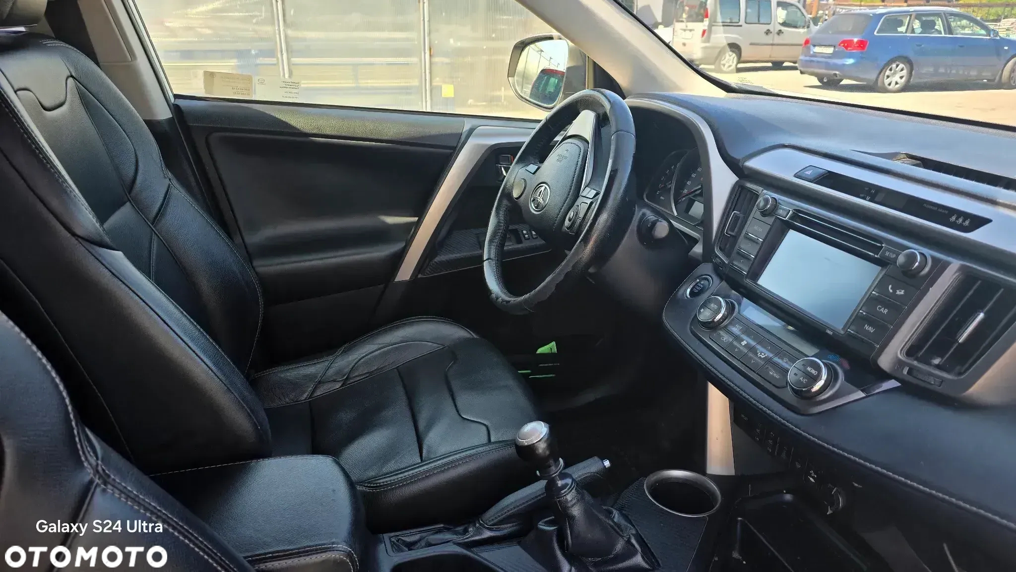 Toyota RAV4 - 5