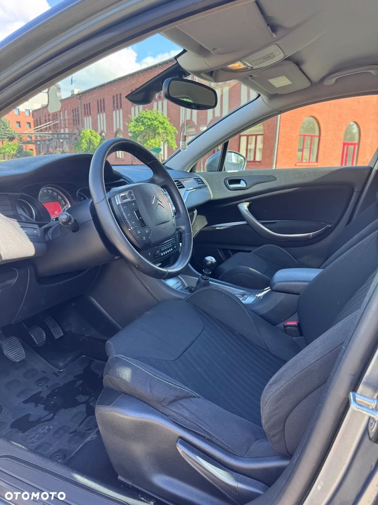 Citroën C5 1.6 THP 16V Confort - 5