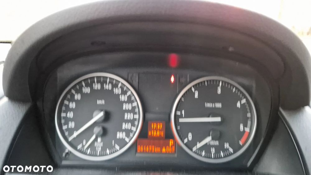 BMW X1 xDrive20d - 17