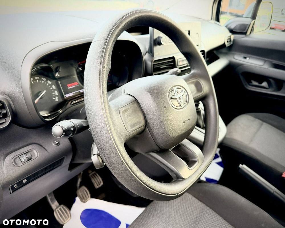 Toyota Proace City Verso 1.5 D-4D Business - 28