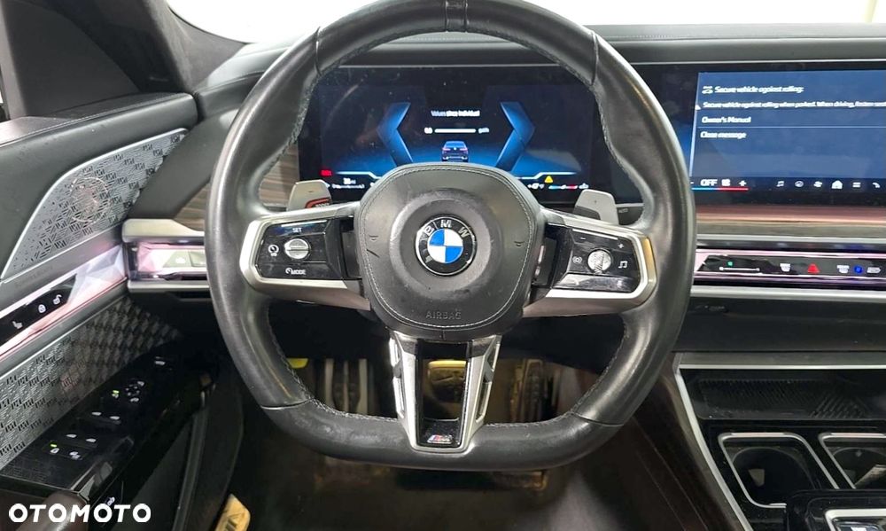 BMW Seria 7 - 15