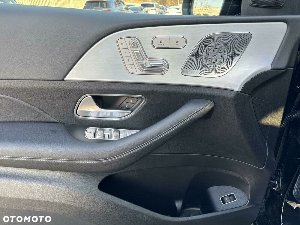 Mercedes-Benz GLE - 10