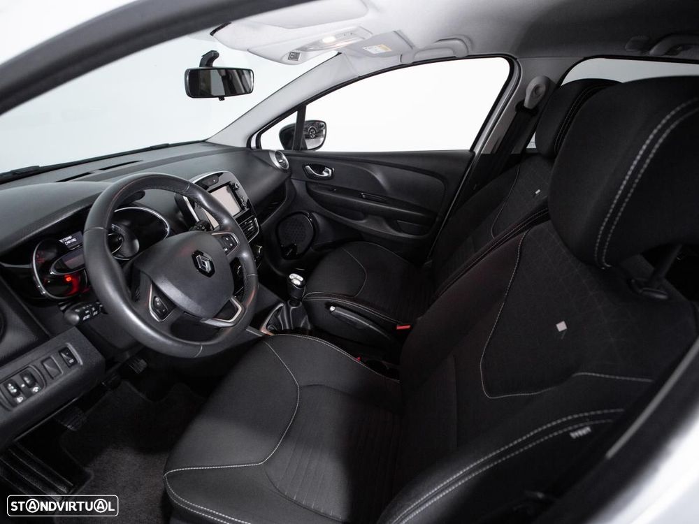 Renault Clio Sport Tourer - 7