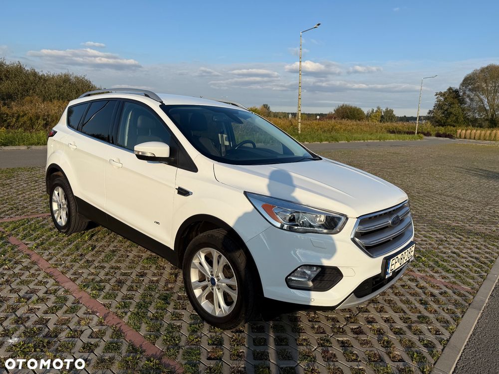 Ford Kuga 1.5 EcoBoost 4WD Titanium - 8