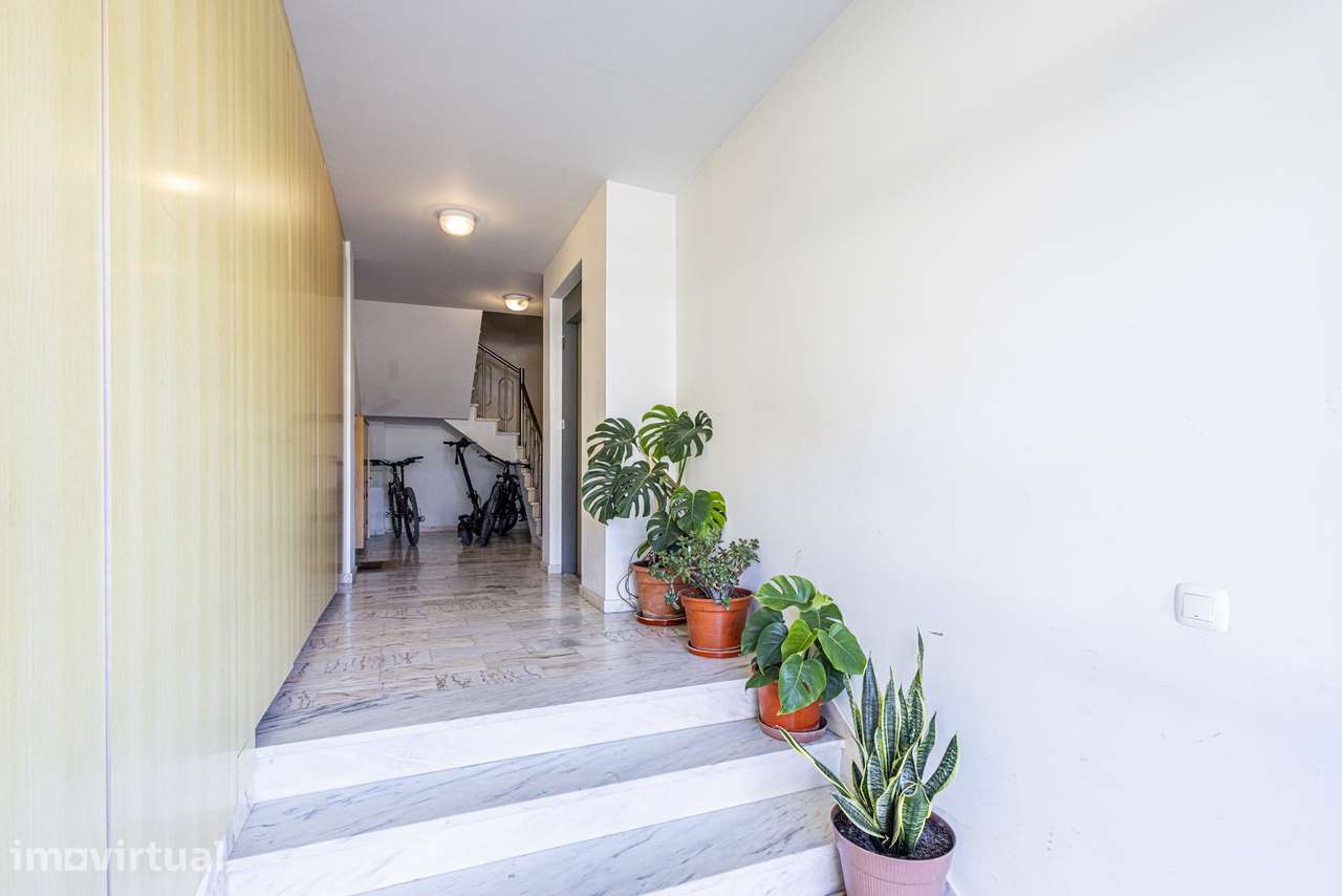 Apartamento T3 – Urbanização "Quinta do Brito" Cartaxo - Grande imagem: 3/29