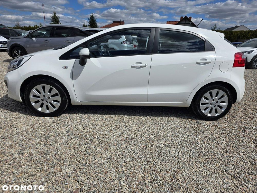 Kia Rio 1.2 Edition 7 - 4
