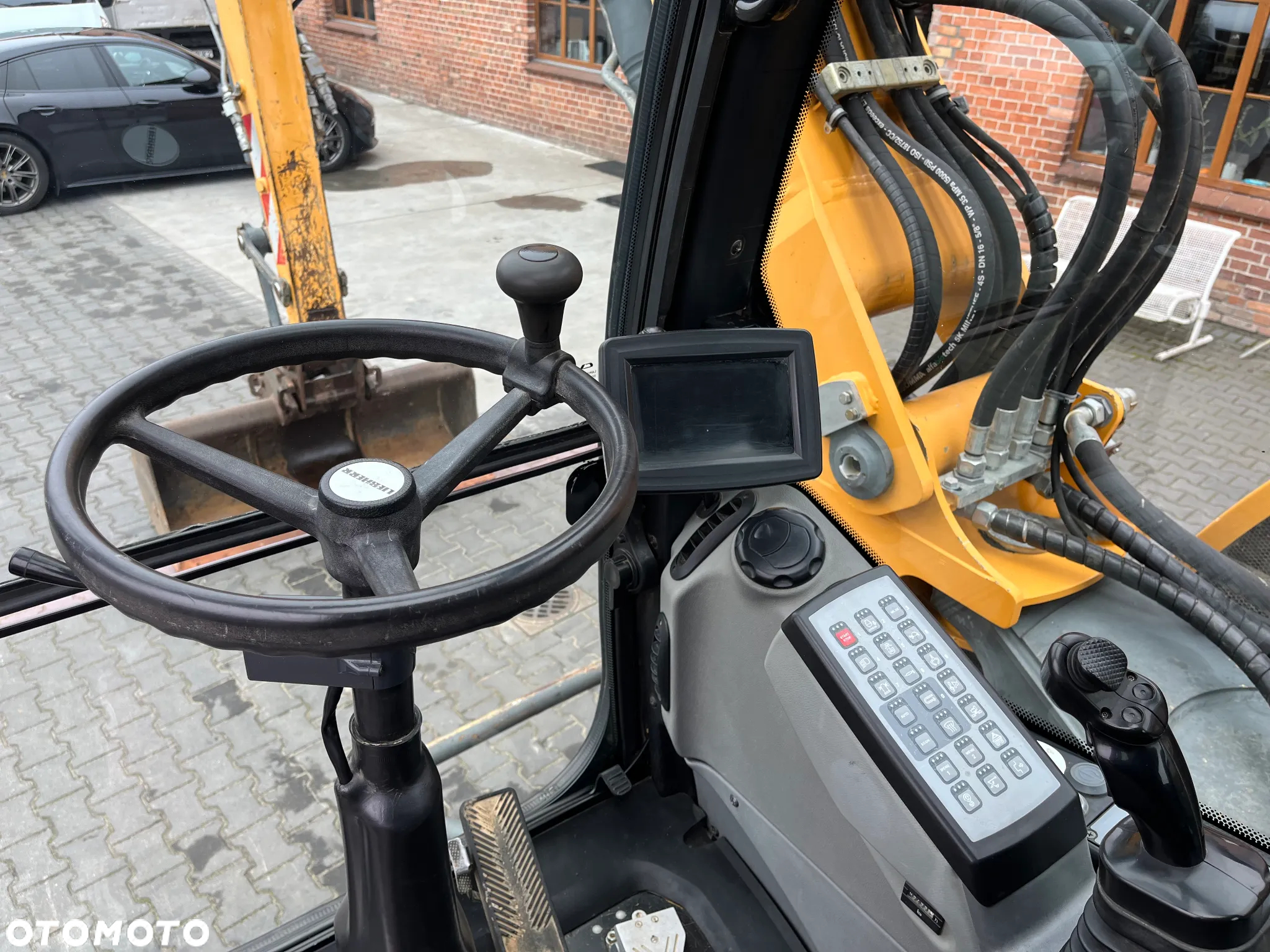 Liebherr A 910 COMPACT - 32