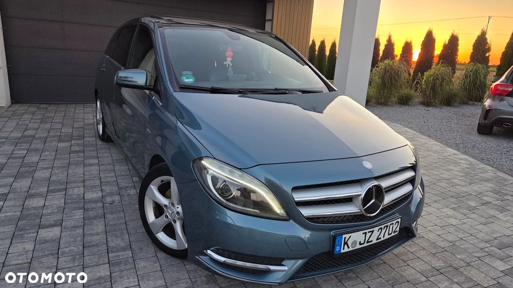 Mercedes-Benz Klasa B 200 (BlueEFFICIENCY) - 24