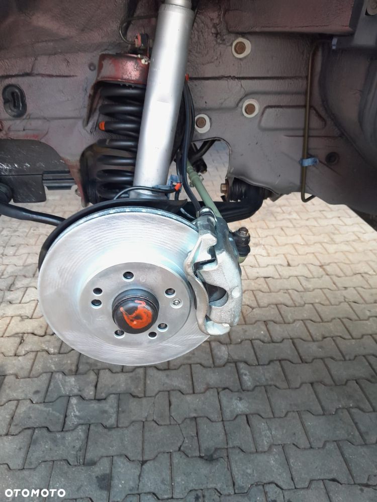 Mercedes-Benz W124 (1984-1993) - 21