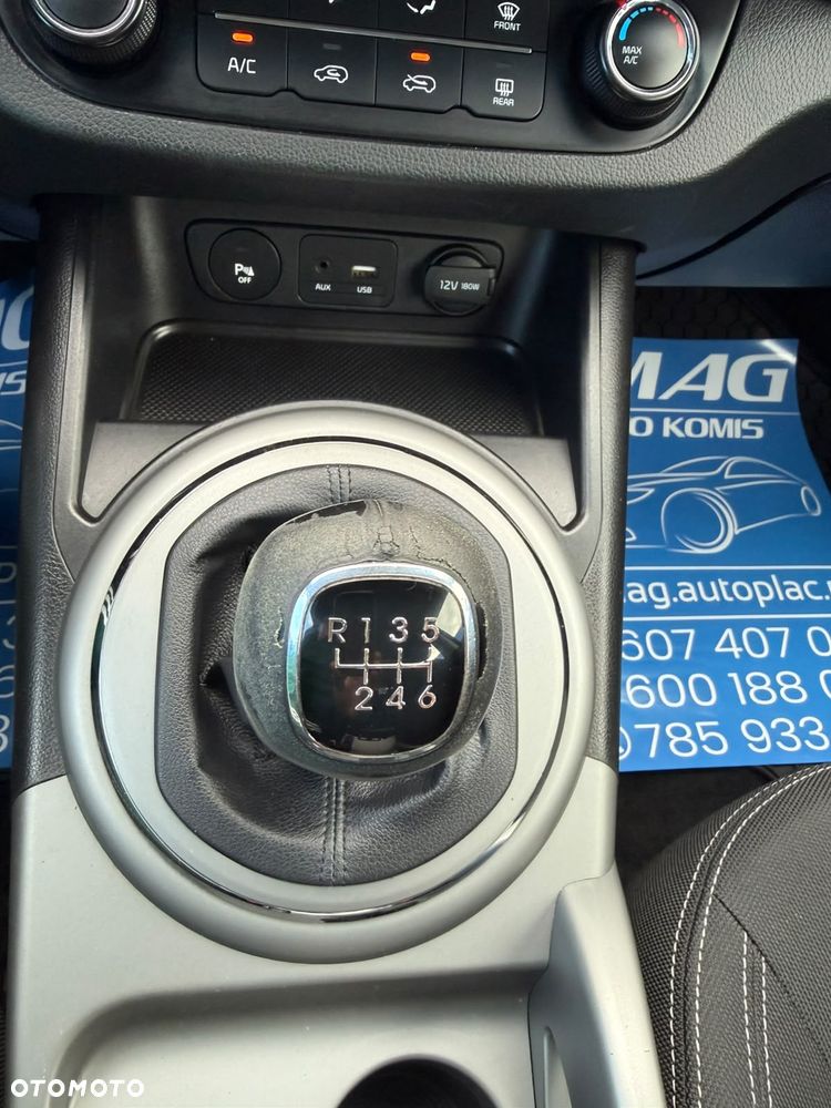Kia Sportage 2.0 CRDI 2WD Attract - 26