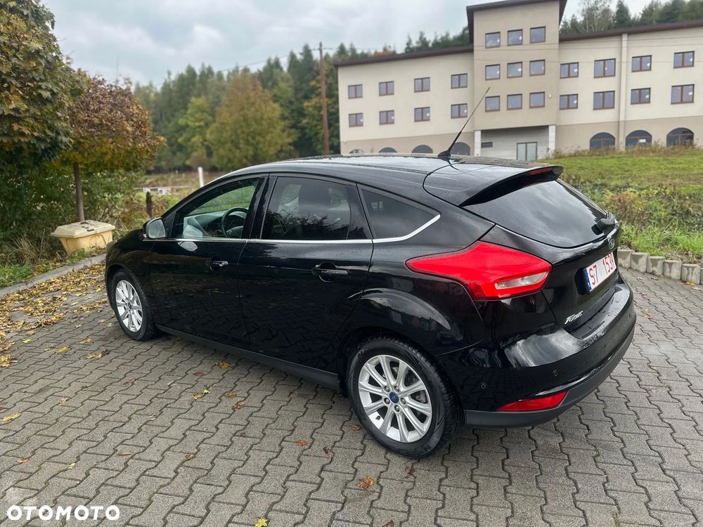 Ford Focus 1.6 EcoBoost Start-Stopp-System Titanium - 4