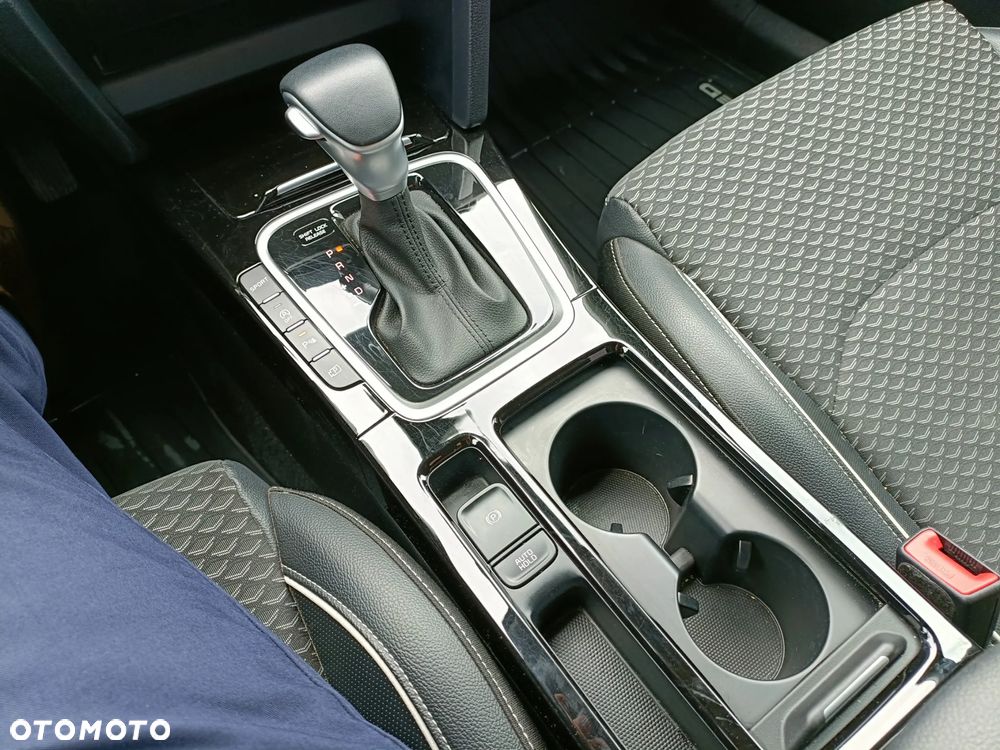 Kia XCeed 1.5 T-GDI L DCT - 19