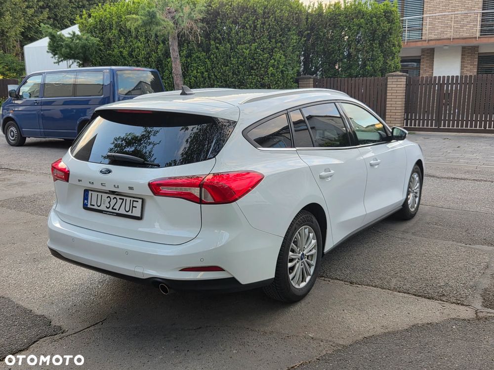 Ford Focus 1.0 EcoBoost Titanium - 5