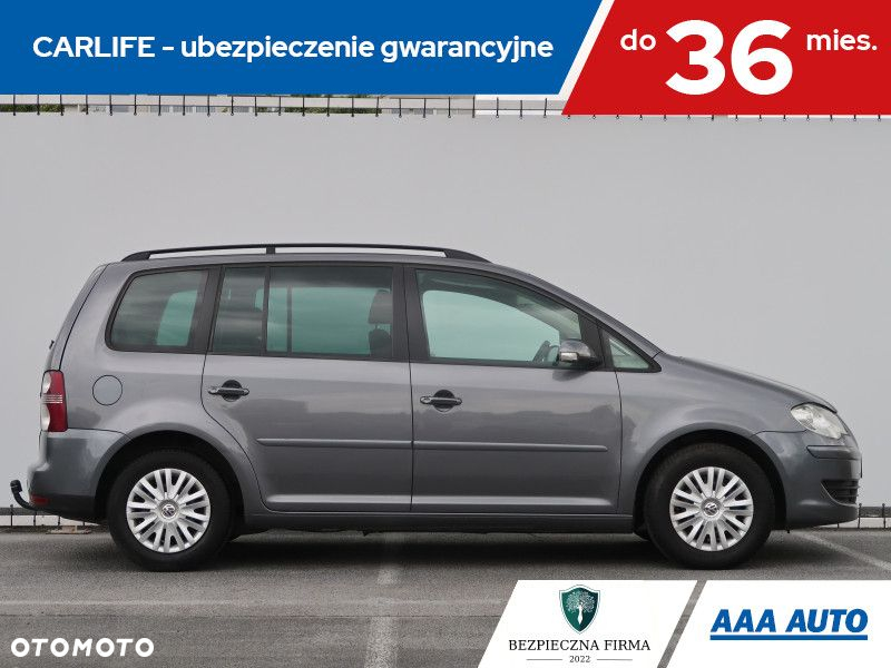 Volkswagen Touran - 7