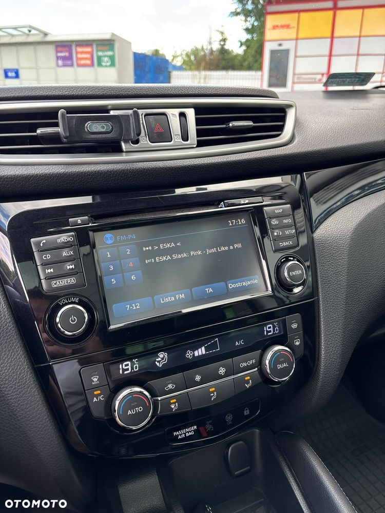 Nissan Qashqai 1.5 dCi Tekna - 26