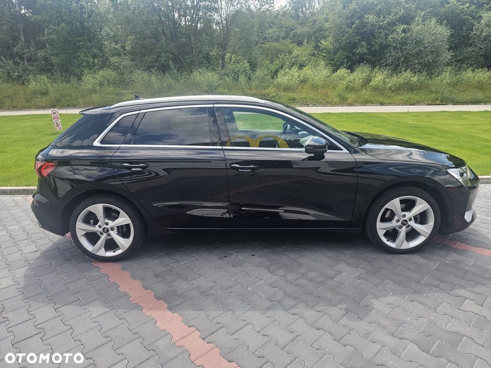 Audi A3 Sportback - 2