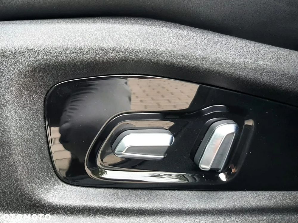 Omoda 5 1.6 T-GDI Premium DCT - 38