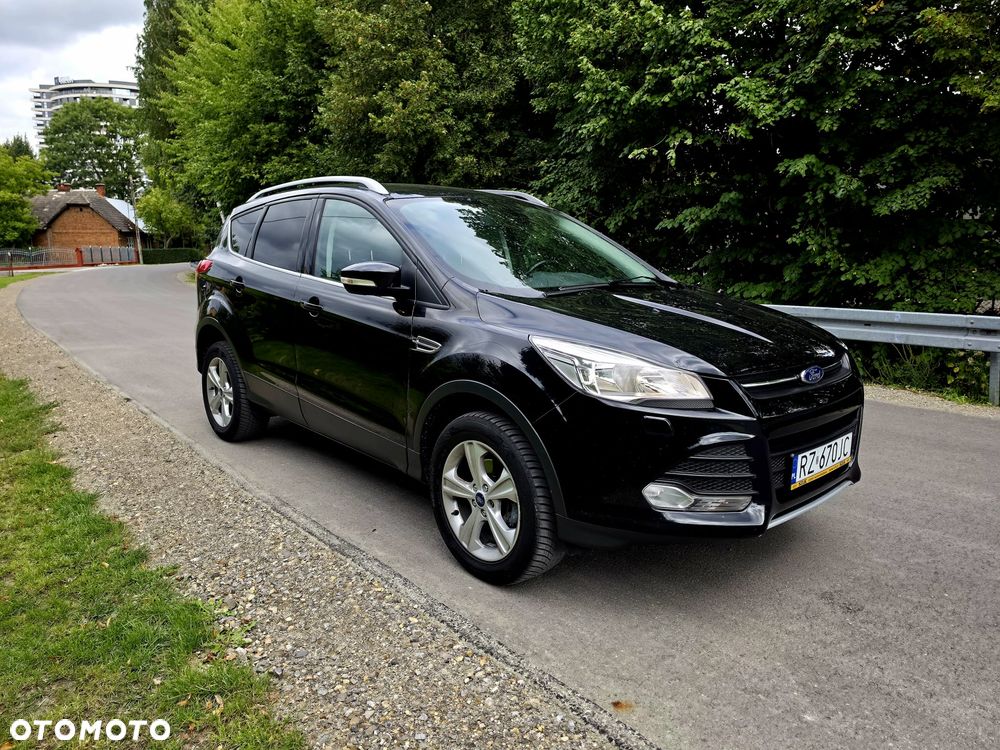 Ford Kuga - 2