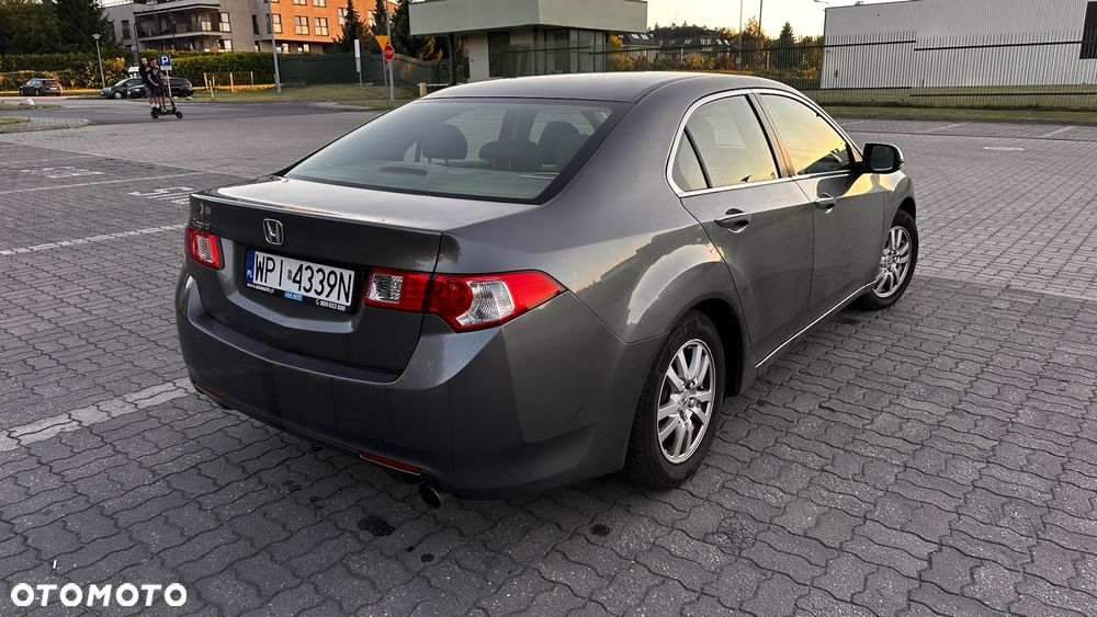 Honda Accord 2.0 Elegance - 4