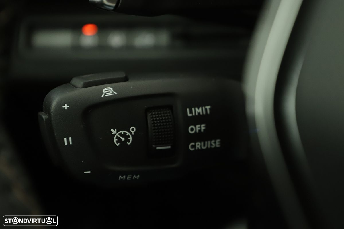 Peugeot 3008 1.2 PureTech GT EAT8 - 19