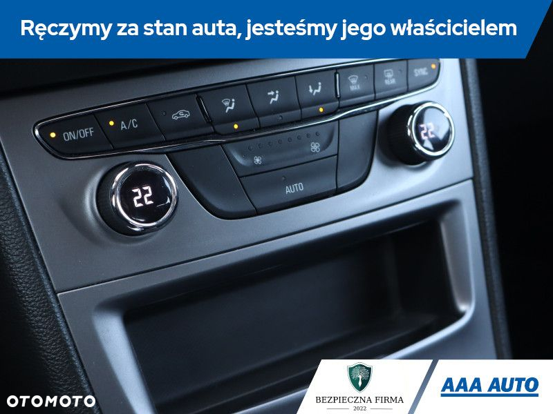 Opel Astra - 16