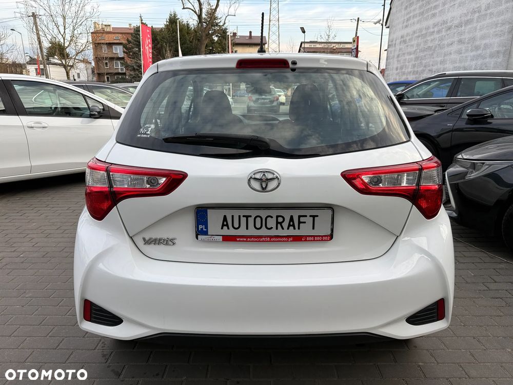 Toyota Yaris 1.0 Active - 17