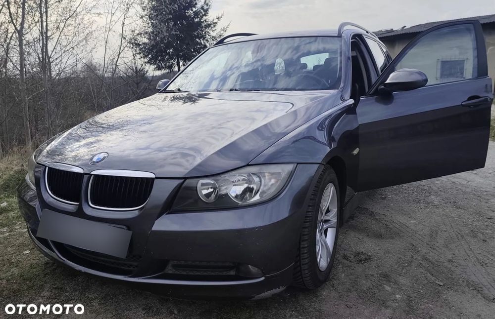 BMW Seria 3 320d - 8