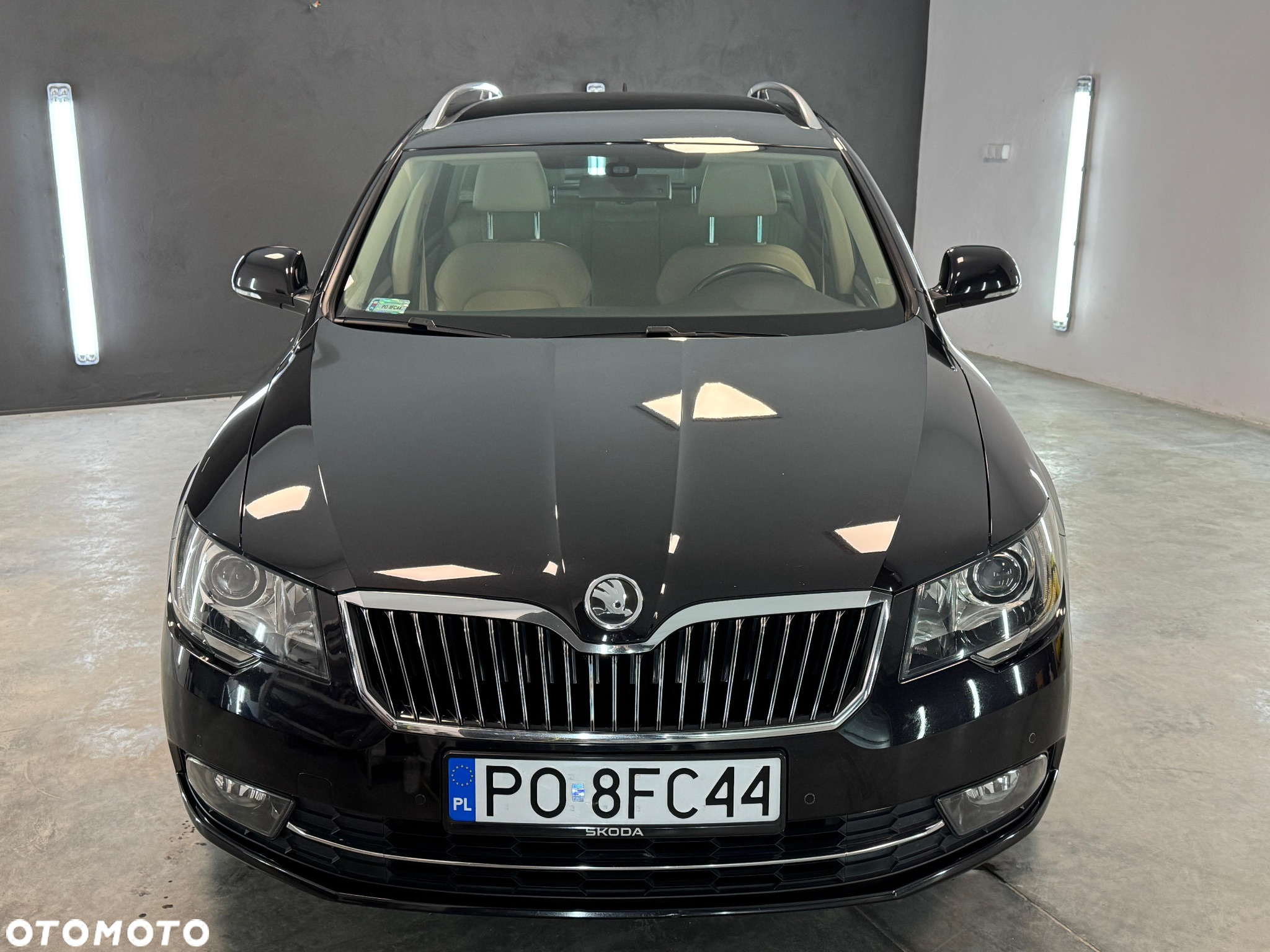 Skoda Superb 2.0 TDI Platinum DSG - 3