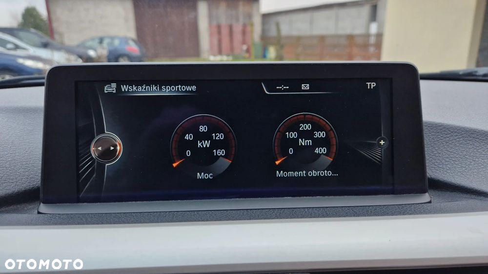 BMW Seria 3 320d Sport Line - 36