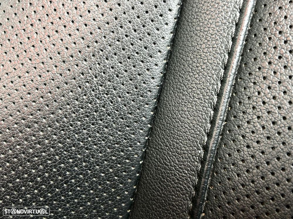 Hyundai Tucson 1.6 CRDi Premium - 43