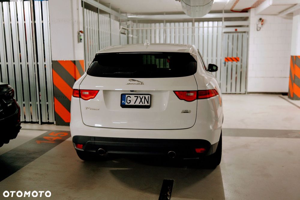 Jaguar F-Pace 35t AWD Prestige - 22
