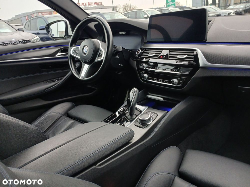 BMW Seria 5 - 29