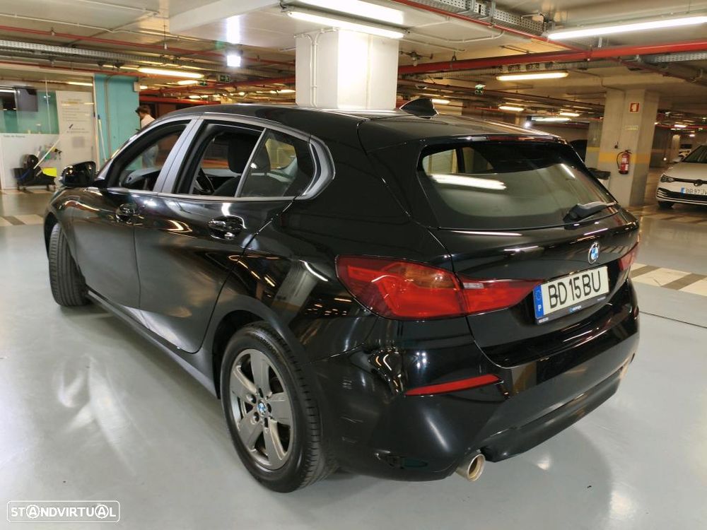 BMW 116 2023 photo 2