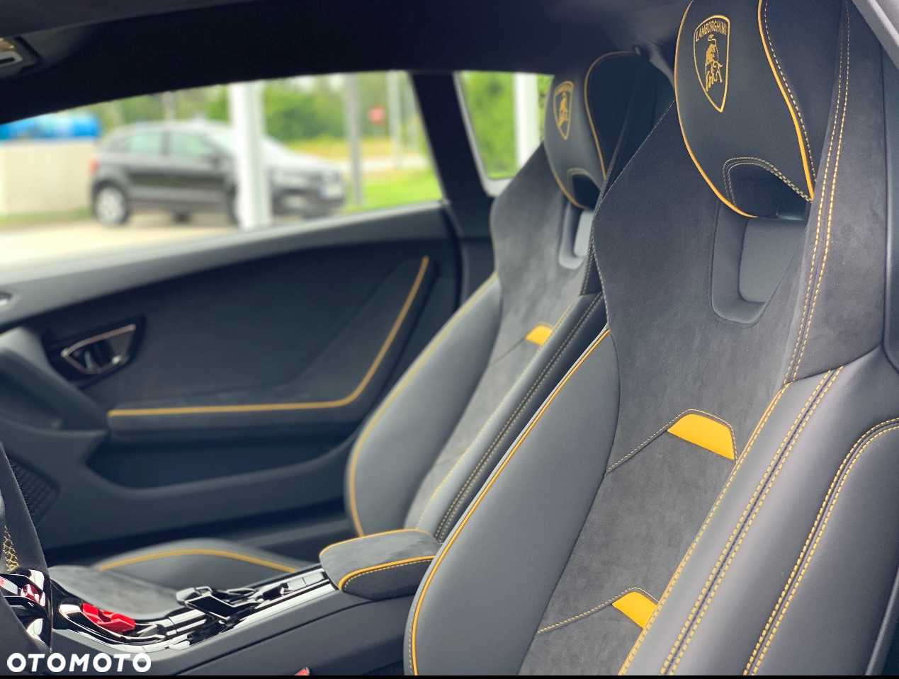 Lamborghini Huracan Performante - 11