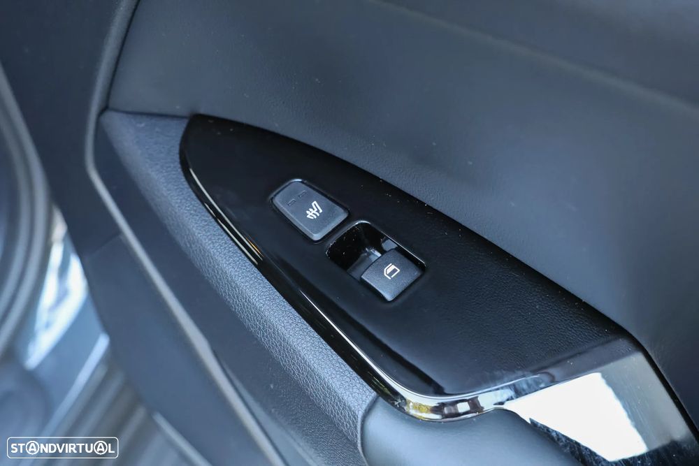 Kia Sportage 1.6 T-GDi PHEV Tech - 9