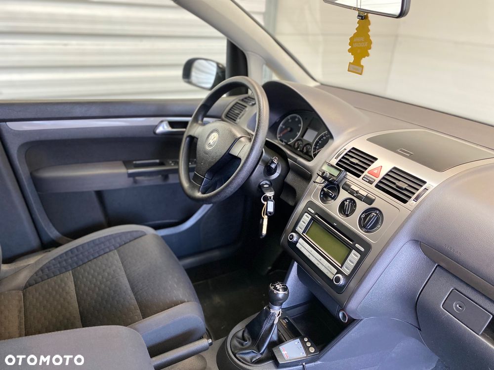 Volkswagen Touran 1.9 TDI - 9