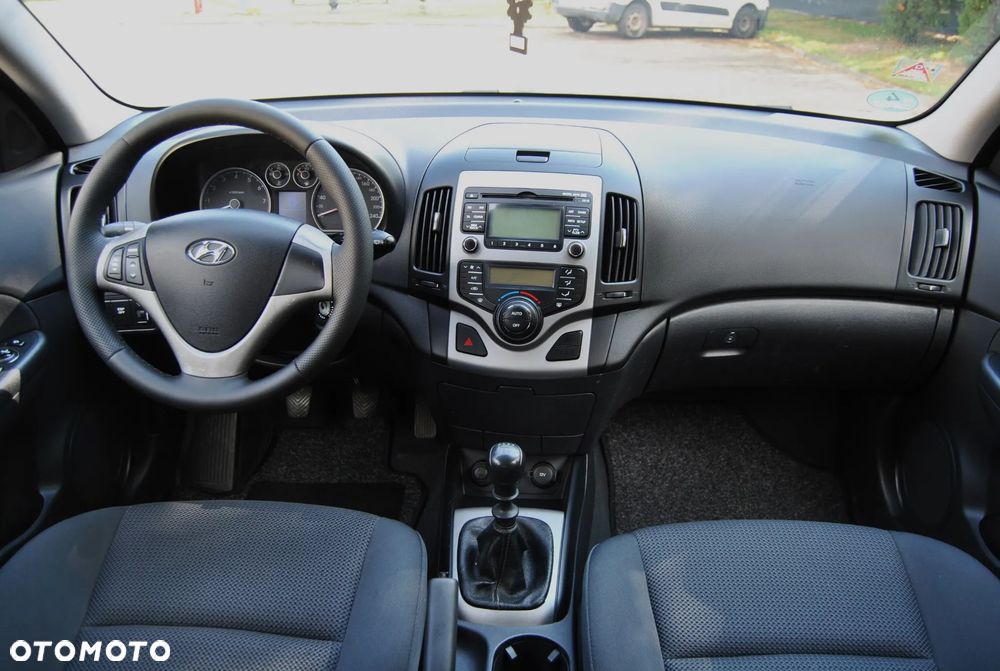 Hyundai i30 i30cw 1.6 Edition Plus - 9