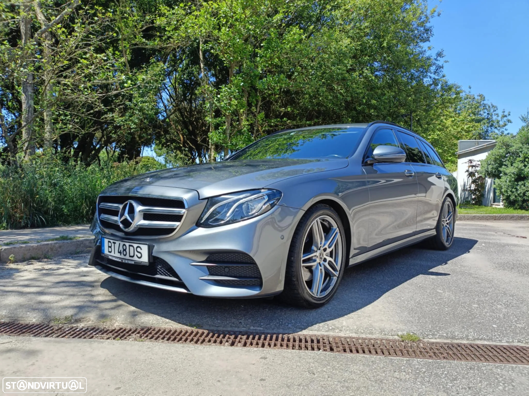Mercedes-Benz E 220 d AMG Line - 18