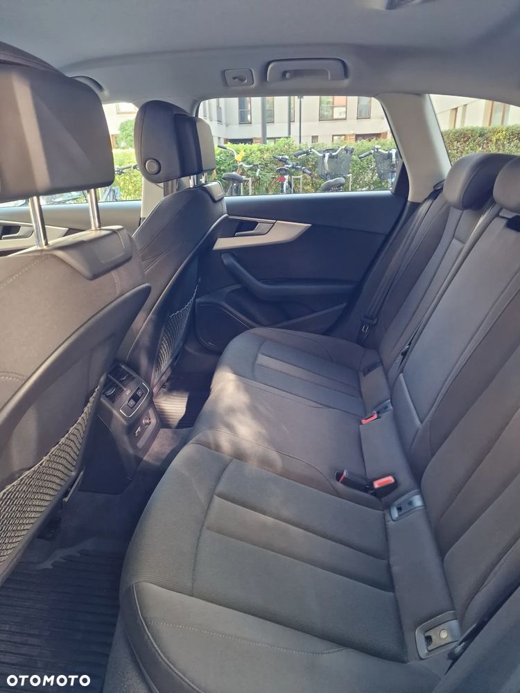 Audi A4 Avant 40 TDI S tronic - 7
