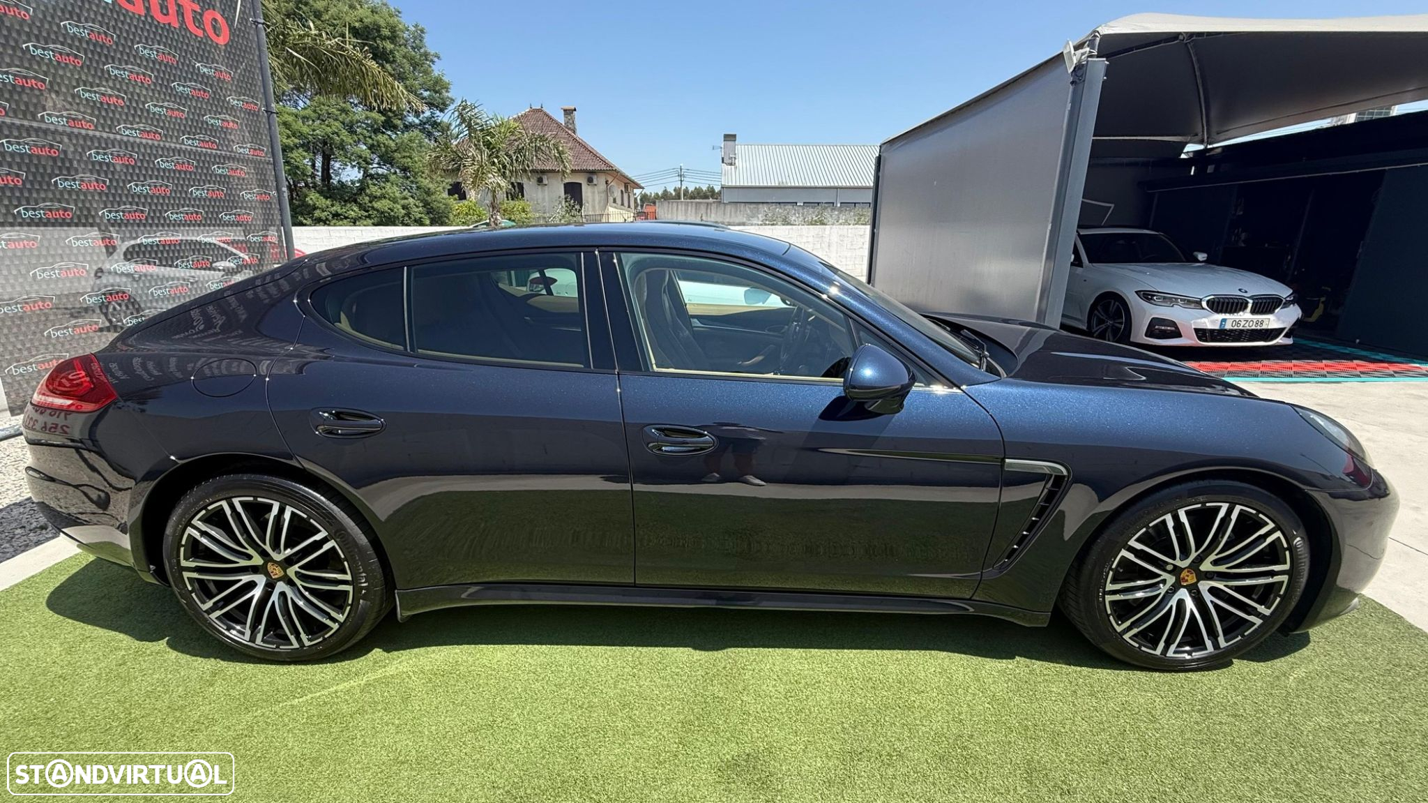 Porsche Panamera Edition - 4