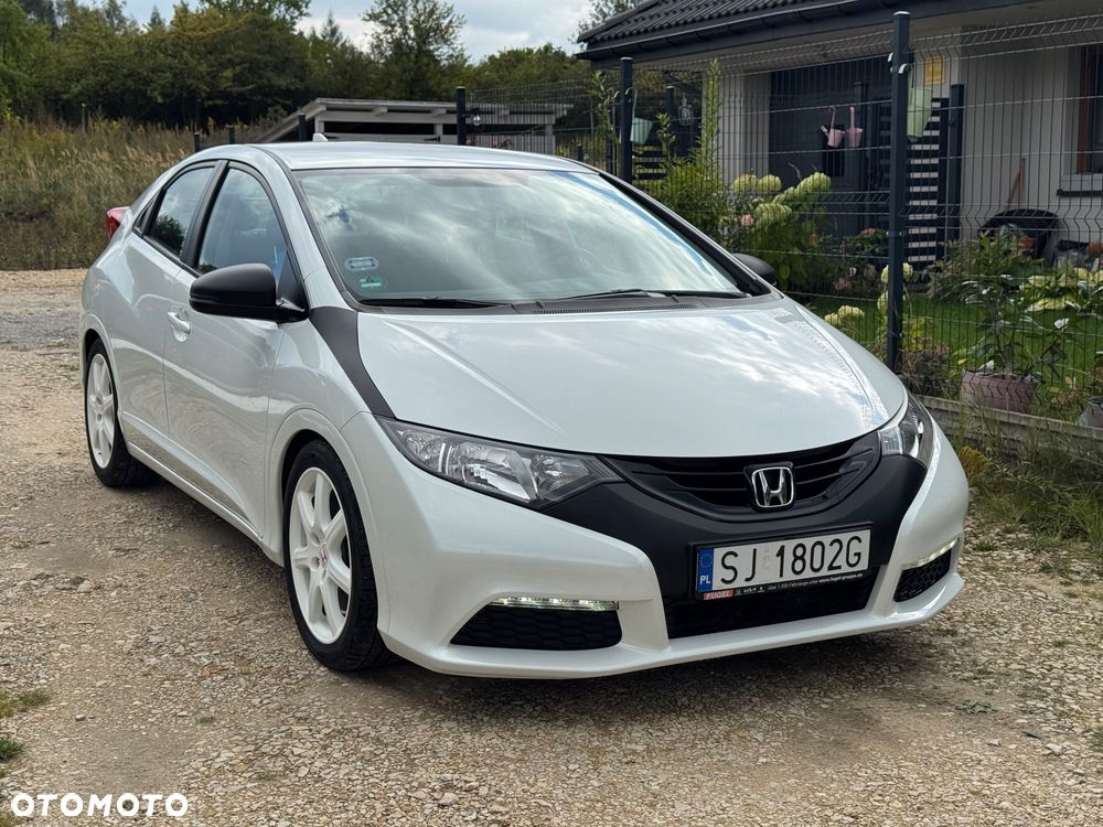 Honda Civic 2012 photo 3