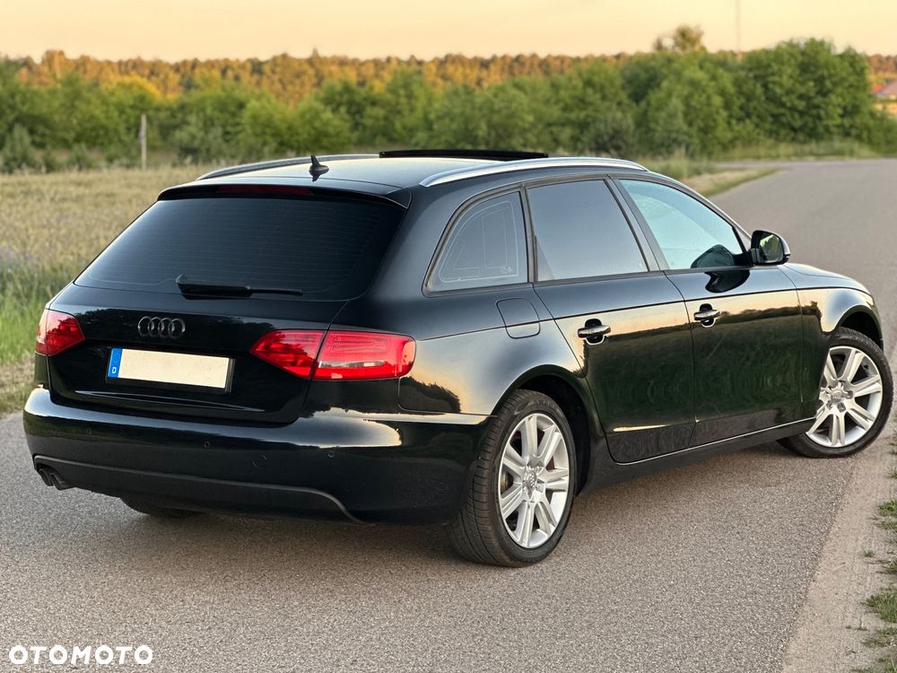Audi A4 Avant - 23
