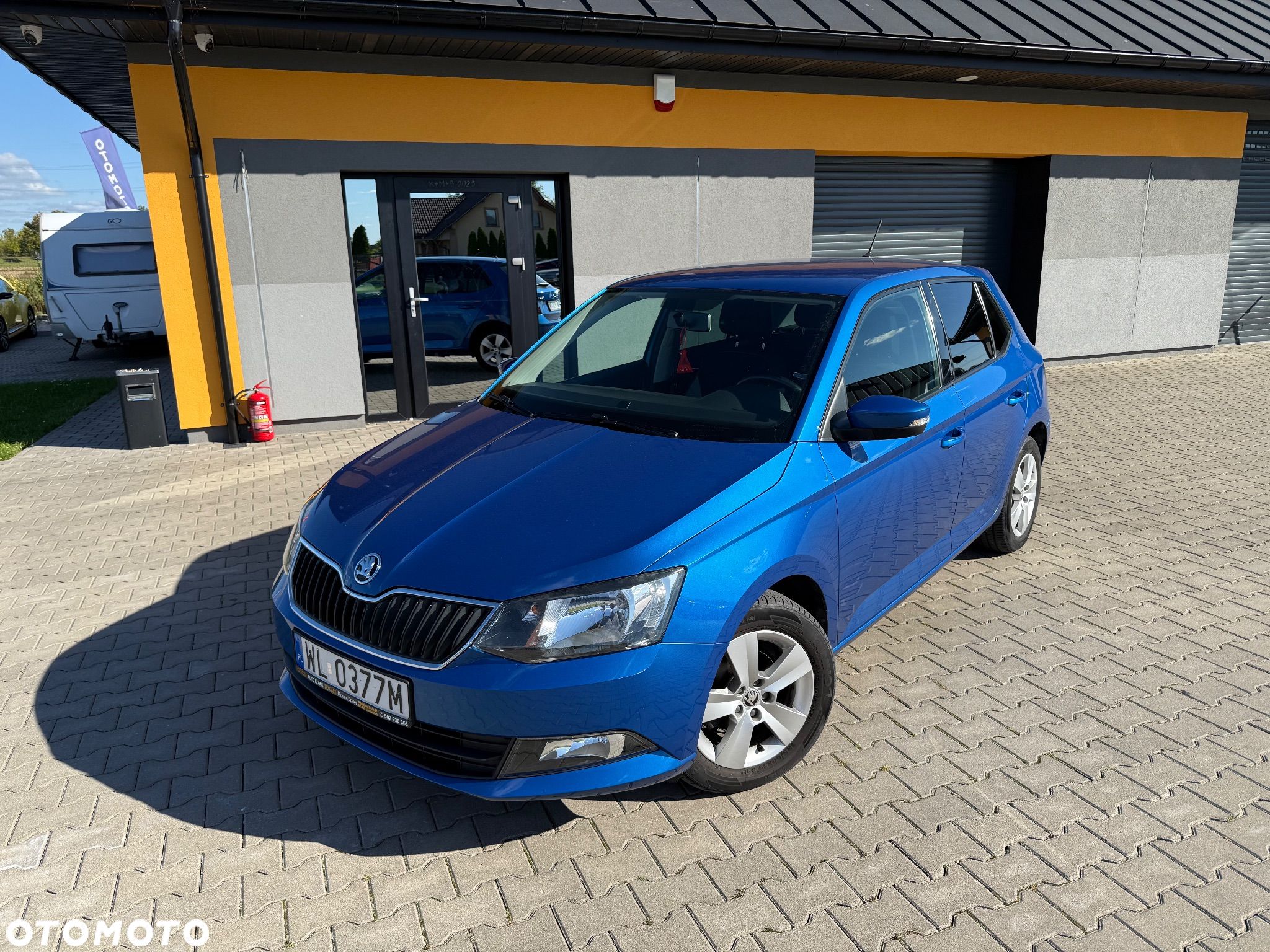 Skoda Fabia 1.0 TSI Style Color - 1