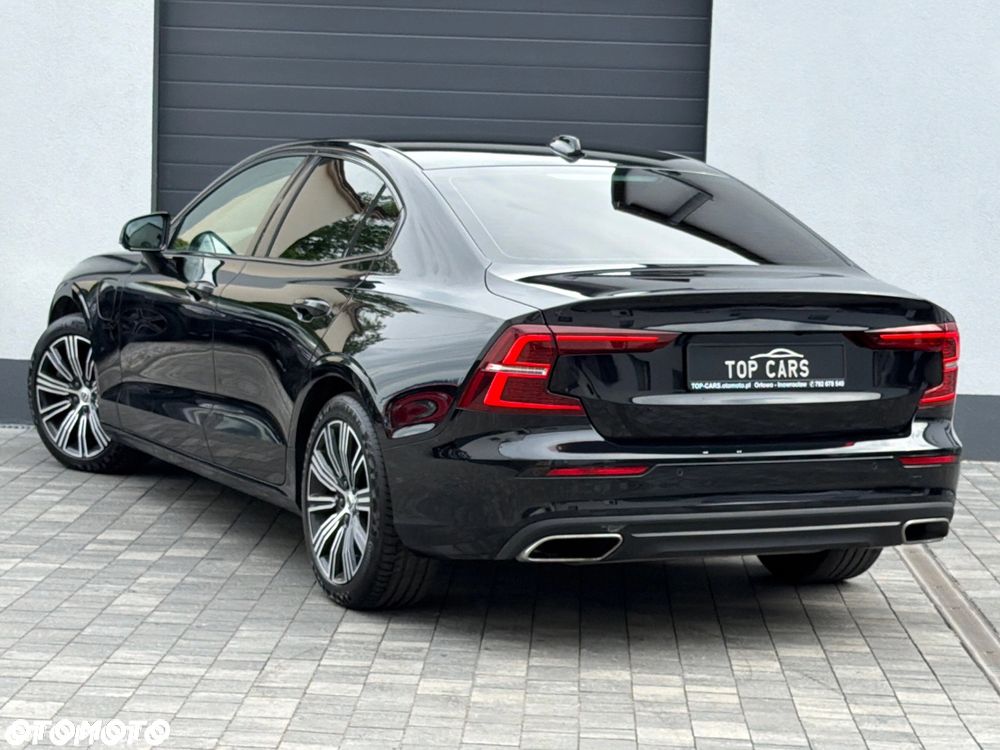 Volvo S60 T8 Twin Engine AWD Geartronic Inscription - 23