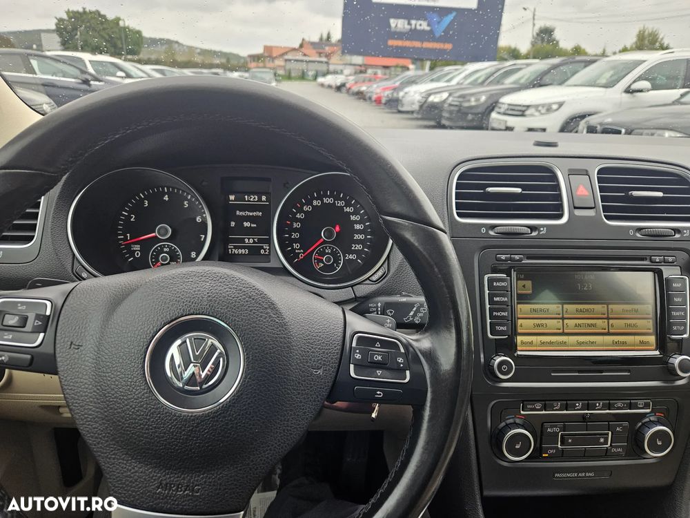 Volkswagen Golf 1.4 TSI Highline DSG - 9