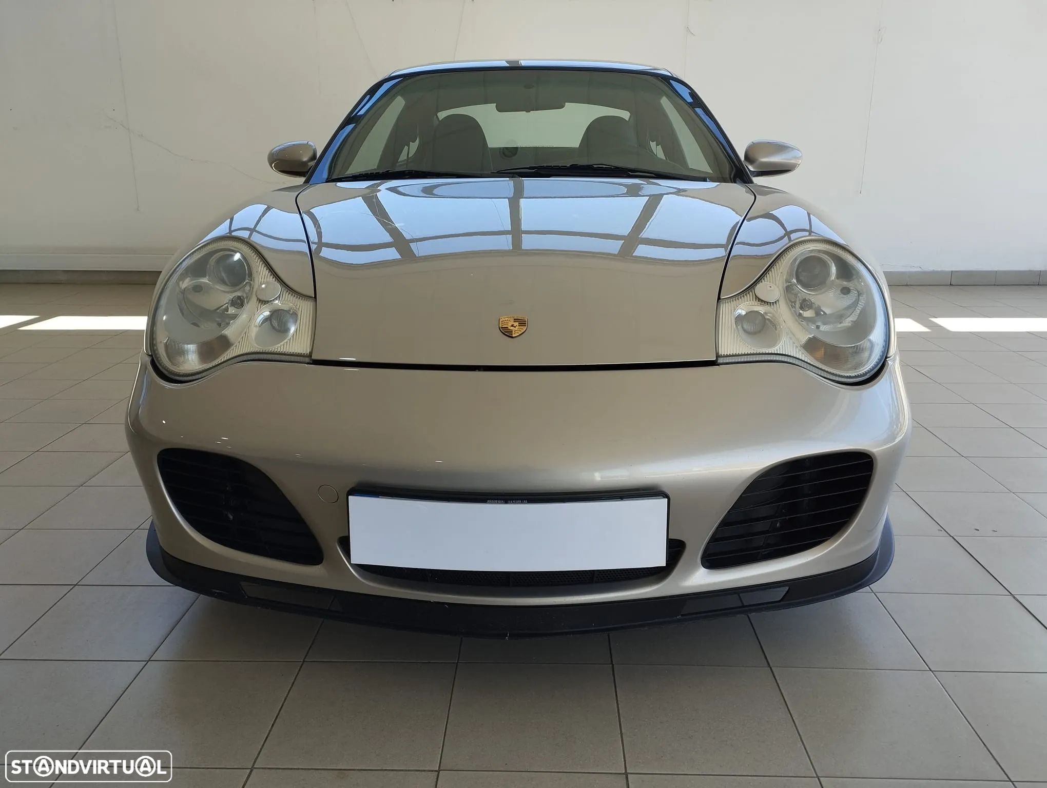 Porsche 911 (996) Carrera 4 S - 1